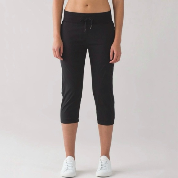 Lululemon Dance Studio Crop II 20” Unlined Lightweight Performance Pant Black 4 - Picture 2 of 16